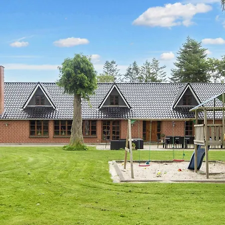 26 Person In Nimtofte-by Traum Nimtofte